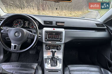 Купе Volkswagen CC / Passat CC 2010 в Львове