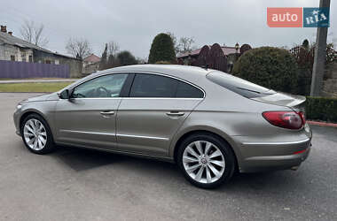 Купе Volkswagen CC / Passat CC 2010 в Могилев-Подольске