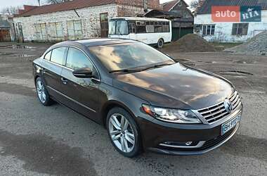 Купе Volkswagen CC / Passat CC 2012 в Косове