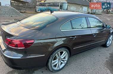 Купе Volkswagen CC / Passat CC 2012 в Косове