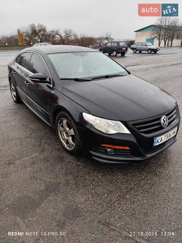 Купе Volkswagen CC / Passat CC 2011 в Ромнах