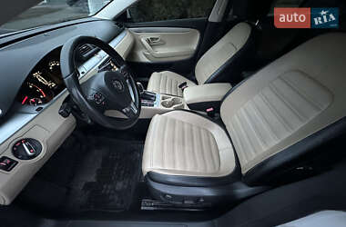Купе Volkswagen CC / Passat CC 2012 в 