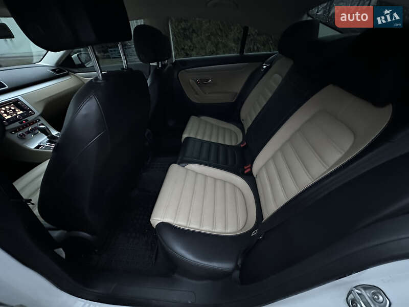 Купе Volkswagen CC / Passat CC 2012 в Днепре