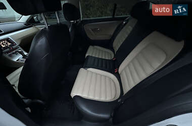 Купе Volkswagen CC / Passat CC 2012 в 