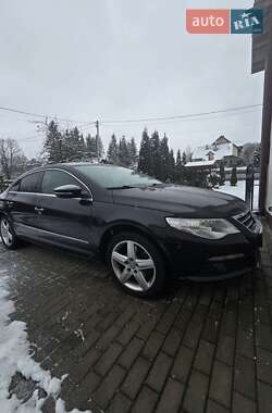 Купе Volkswagen CC / Passat CC 2010 в Старому Самборі