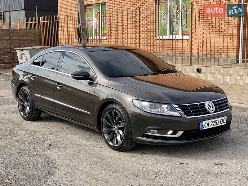 Купе Volkswagen CC / Passat CC 2013 в Таращі