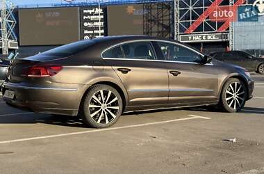 Купе Volkswagen CC / Passat CC 2012 в 
