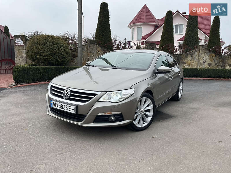 Купе Volkswagen CC / Passat CC 2010 в 
