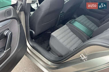Купе Volkswagen CC / Passat CC 2010 в 