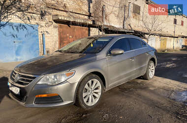 Купе Volkswagen CC / Passat CC 2010 в 