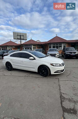 Купе Volkswagen CC / Passat CC 2012 в Києві