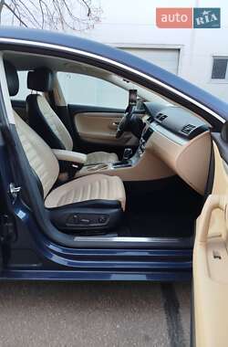 Купе Volkswagen CC / Passat CC 2012 в 