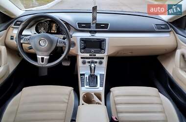 Купе Volkswagen CC / Passat CC 2012 в 