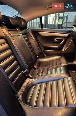 Купе Volkswagen CC / Passat CC 2013 в 