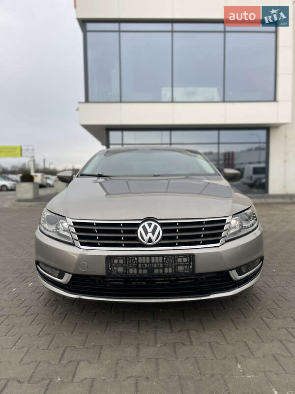 Купе Volkswagen CC / Passat CC 2013 в Львове