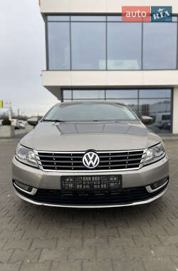 Купе Volkswagen CC / Passat CC 2013 в Львове