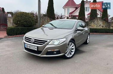 Купе Volkswagen CC / Passat CC 2010 в Могилів-Подільському