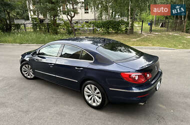 Купе Volkswagen CC / Passat CC 2011 в Чернігові