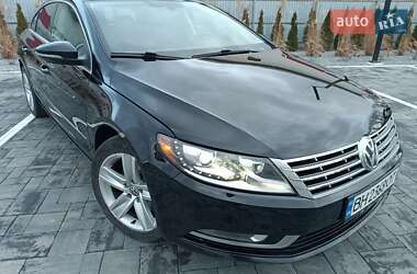 Купе Volkswagen CC / Passat CC 2012 в Луцьку