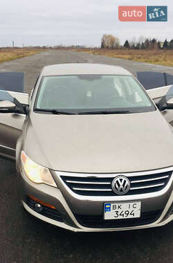 Купе Volkswagen CC / Passat CC 2010 в 