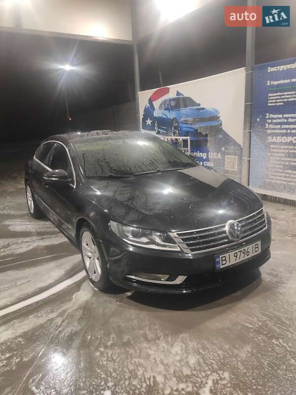 Купе Volkswagen CC / Passat CC 2013 в Гадяче
