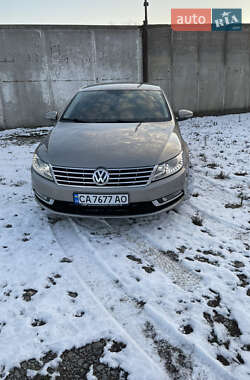 Купе Volkswagen CC / Passat CC 2013 в Умані