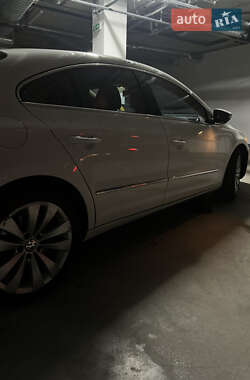 Купе Volkswagen CC / Passat CC 2010 в Чорноморську