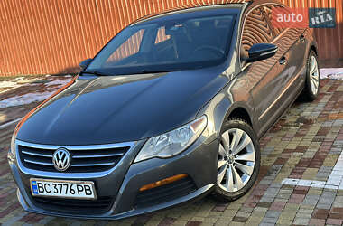 Купе Volkswagen CC / Passat CC 2011 в Львові