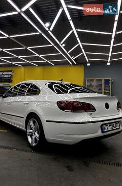 Купе Volkswagen CC / Passat CC 2012 в Ивано-Франковске