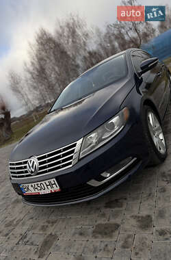 Купе Volkswagen CC / Passat CC 2012 в Здолбуніві