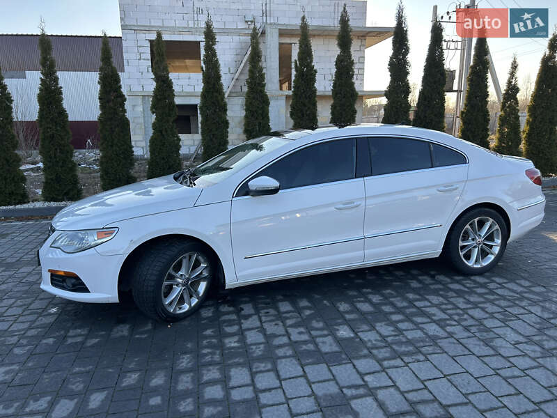 Купе Volkswagen CC / Passat CC 2009 в Ивано-Франковске