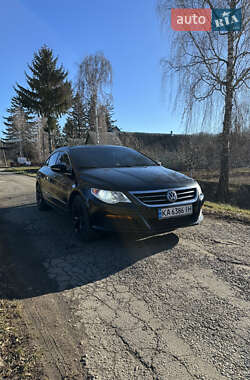 Купе Volkswagen CC / Passat CC 2010 в Умані