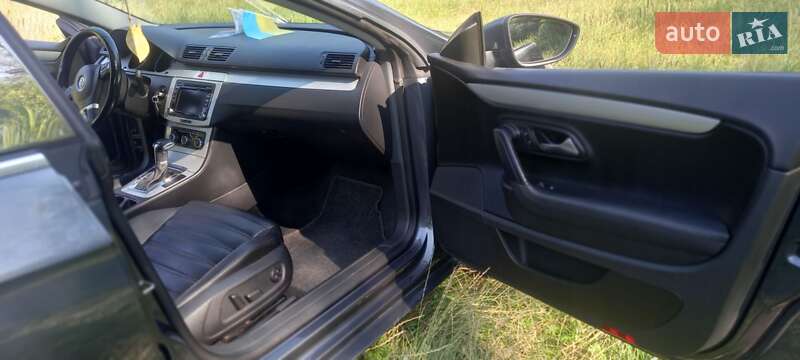 Купе Volkswagen CC / Passat CC 2010 в Луцке