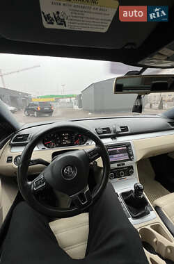 Купе Volkswagen CC / Passat CC 2011 в Сокалі