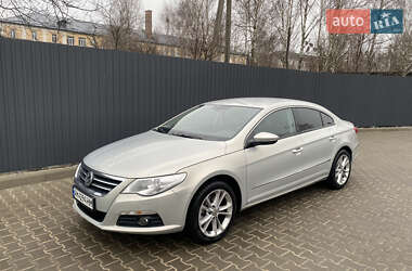 Купе Volkswagen CC / Passat CC 2010 в 