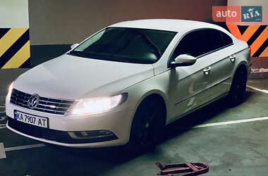 Купе Volkswagen CC / Passat CC 2012 в Киеве