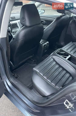 Купе Volkswagen CC / Passat CC 2010 в 