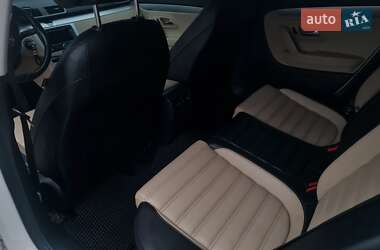 Купе Volkswagen CC / Passat CC 2013 в 