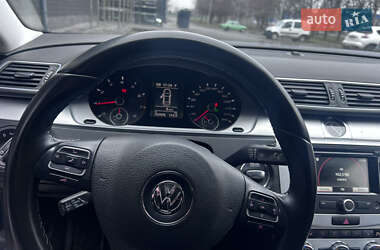 Купе Volkswagen CC / Passat CC 2012 в 
