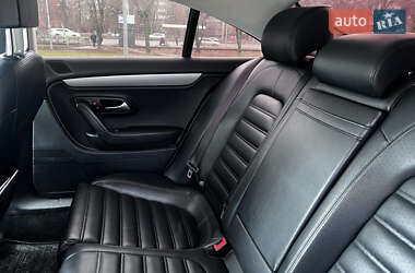 Купе Volkswagen CC / Passat CC 2012 в 