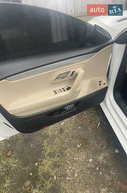 Купе Volkswagen CC / Passat CC 2013 в 