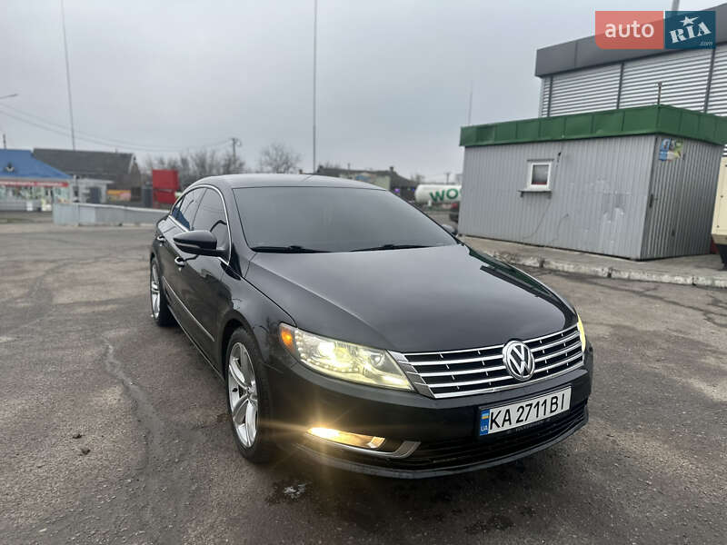 Купе Volkswagen CC / Passat CC 2012 в Кобеляках