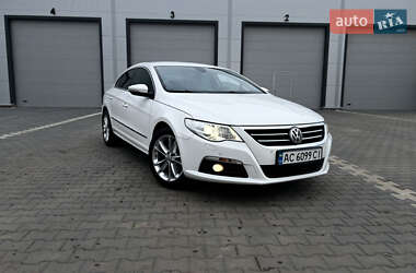 Купе Volkswagen CC / Passat CC 2011 в Нововолынске