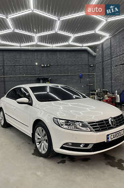 Купе Volkswagen CC / Passat CC 2012 в Киеве