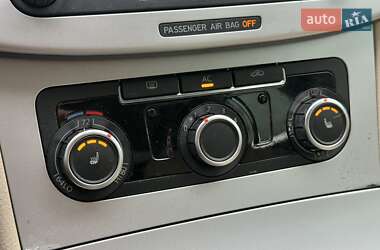 Купе Volkswagen CC / Passat CC 2010 в 