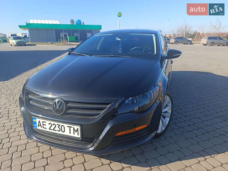 Купе Volkswagen CC / Passat CC 2010 в Новомосковске