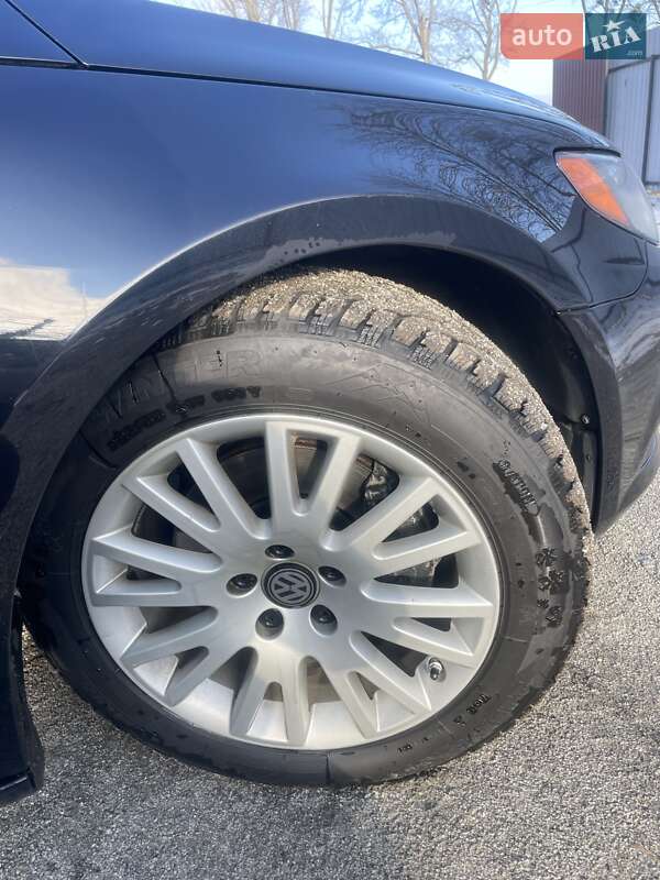 Купе Volkswagen CC / Passat CC 2012 в Полтаві