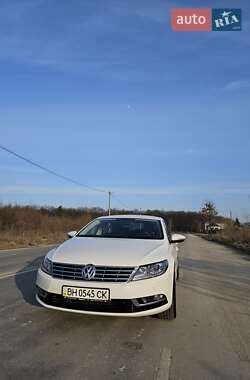 Купе Volkswagen CC / Passat CC 2013 в Львові