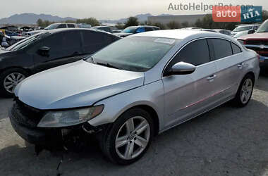 Купе Volkswagen CC / Passat CC 2012 в Києві