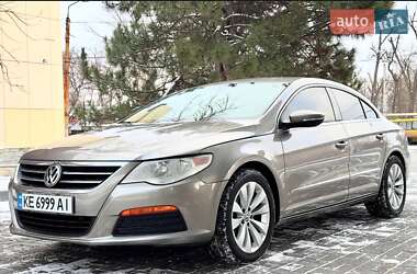 Купе Volkswagen CC / Passat CC 2011 в Дніпрі